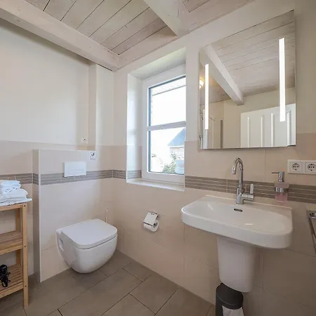 Charlie Mit Terrasse Und Kamin * Dagebüll