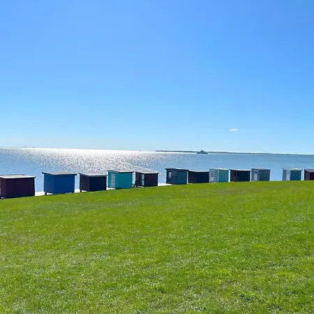 Charlie Mit Terrasse Und Kamin
